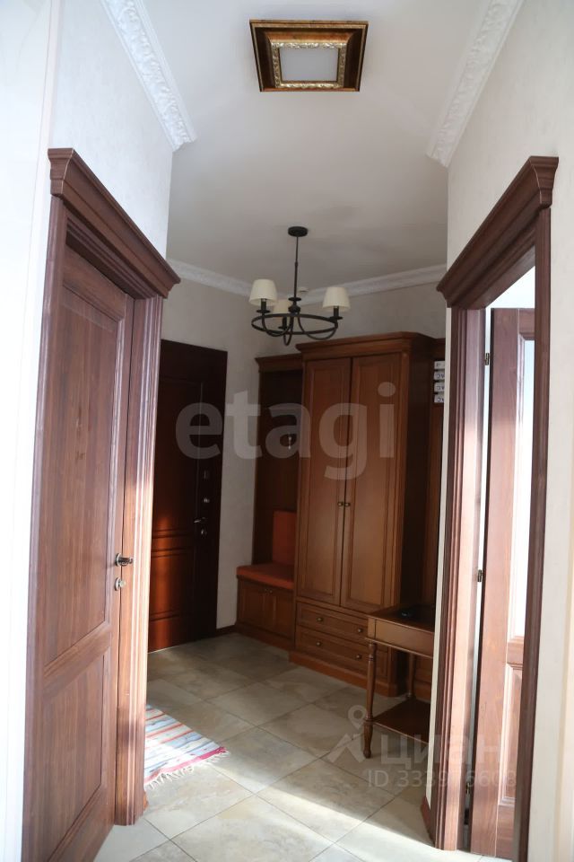 m. Narodnoe Opolchenie: Apartment, 2-rooms
