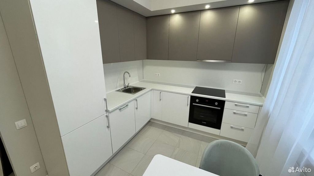 m. ZIL: Apartment, 1-rooms