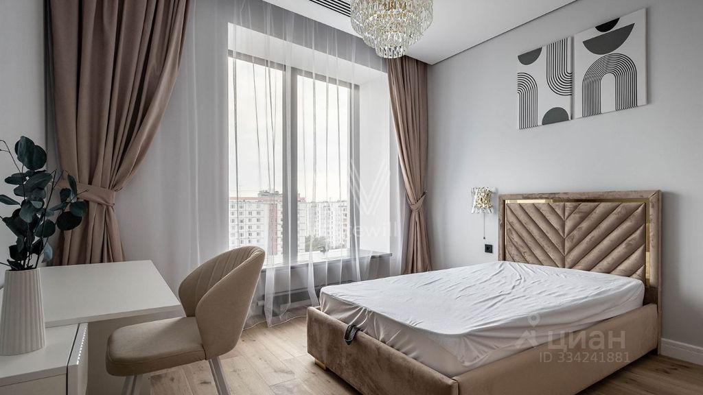 m. Chkalovskaya: Apartment, 3-rooms