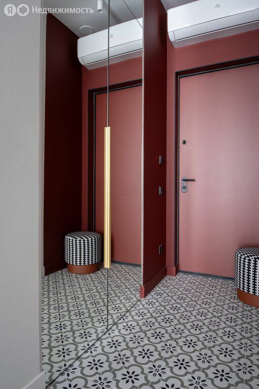m. Krasny Baltiets: Apartment, studio