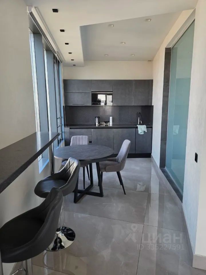 m. Lomonosovsky prospekt: Apartment, 2-rooms