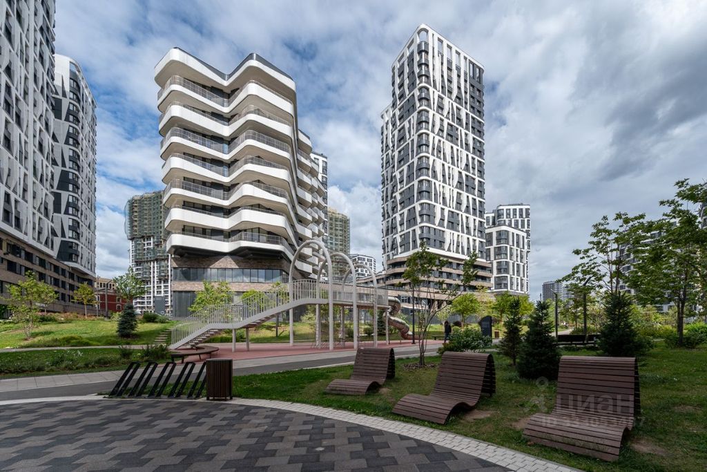 m. Serp i Molot: Apartment, 2-rooms