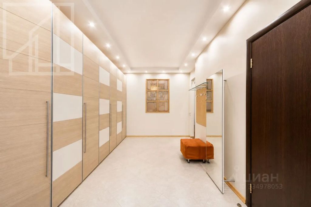 m. Mayakovskaya: Apartment, 3-rooms