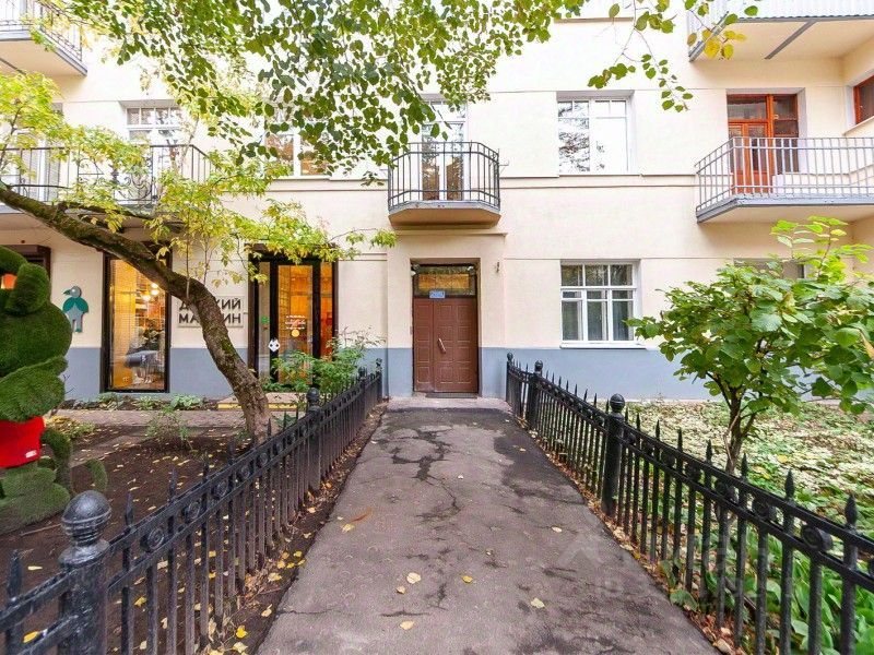 m. Mayakovskaya: Apartment, 3-rooms