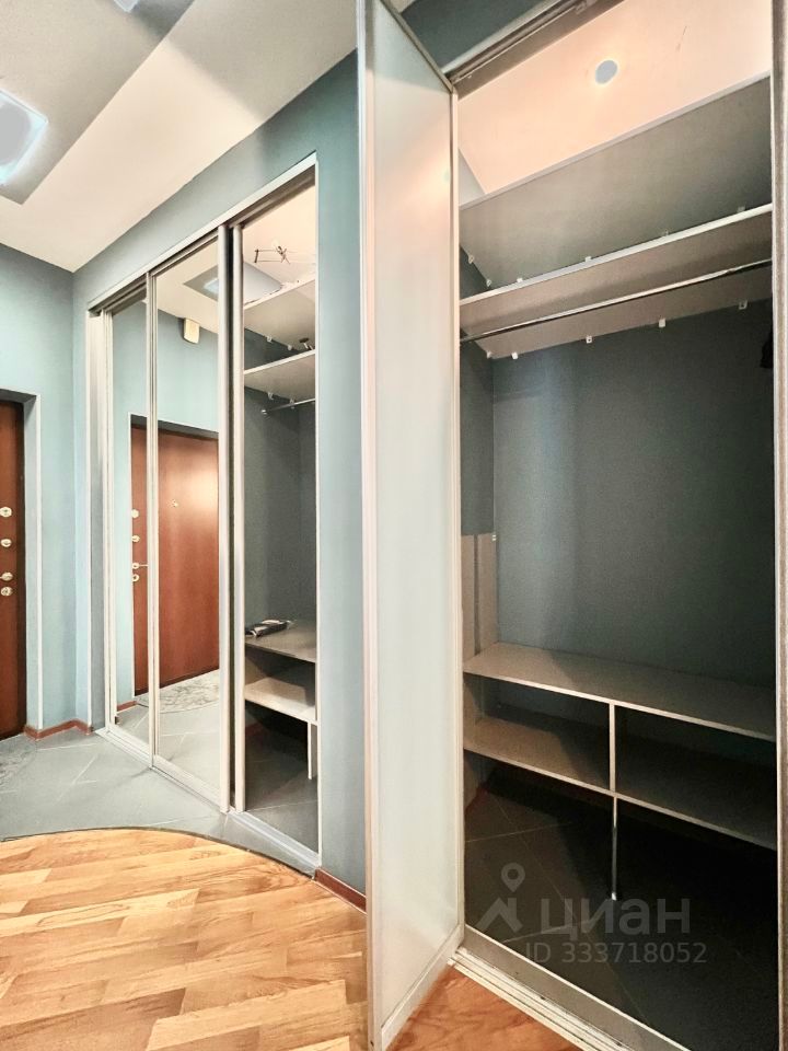 m. Mayakovskaya: Apartment, 2-rooms