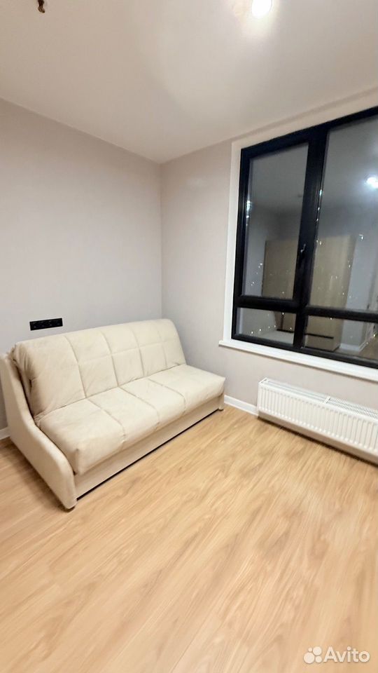 m. Maryina Roscha: Apartment, studio