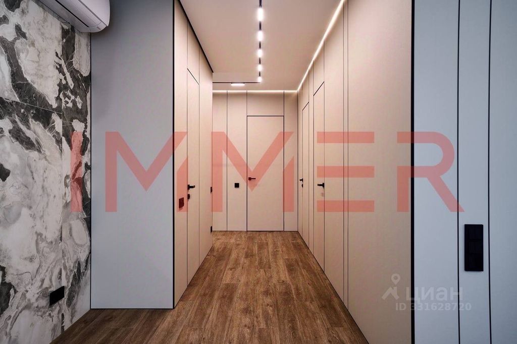 m. Shabolovskaya: Apartment, 3-rooms