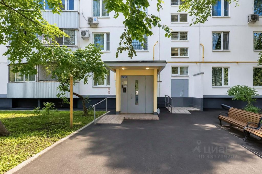 m. Tsvetnoy bulvar: Apartment, 1-rooms
