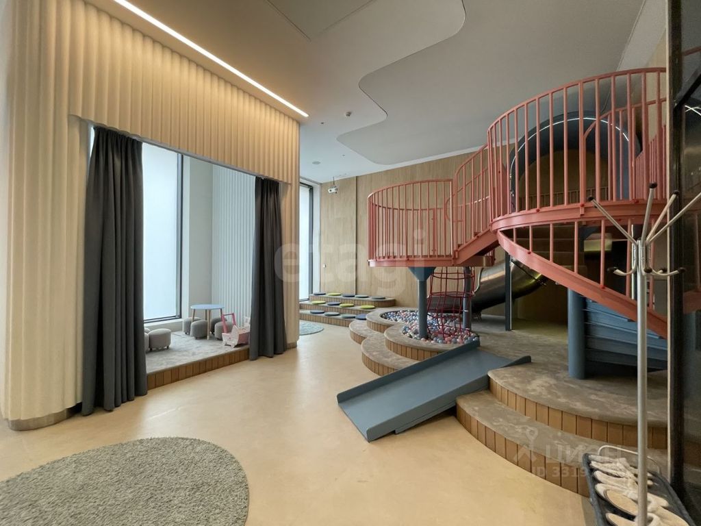 m. Serp i Molot: Apartment, 2-rooms