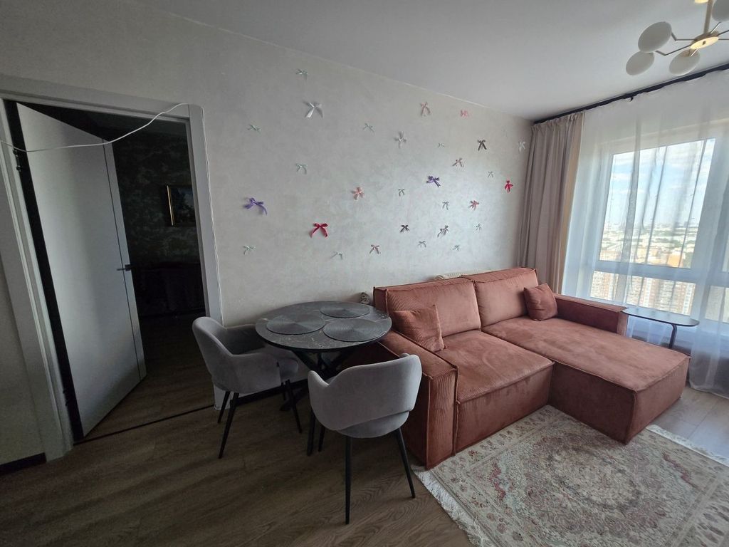 m. Krasny stroitel: Apartment, 1-rooms