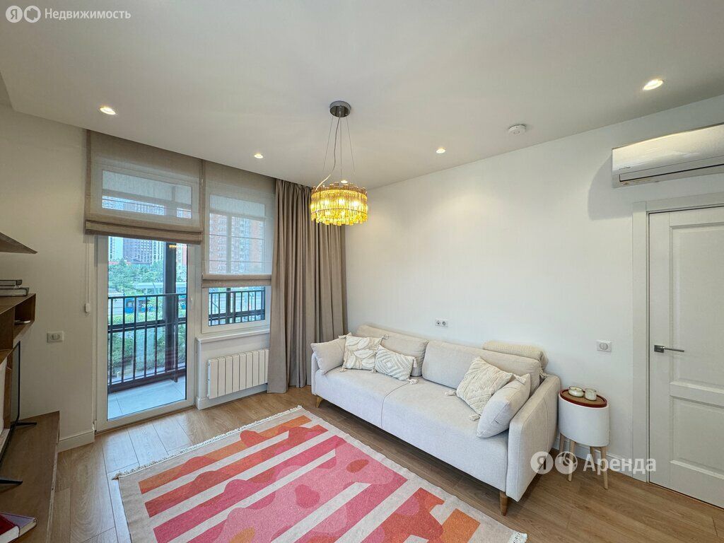 m. Nagornaya: Apartment, 2-rooms