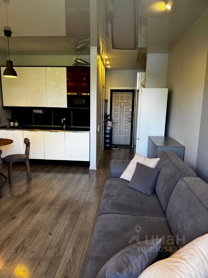 m. Khimki: Apartment, studio