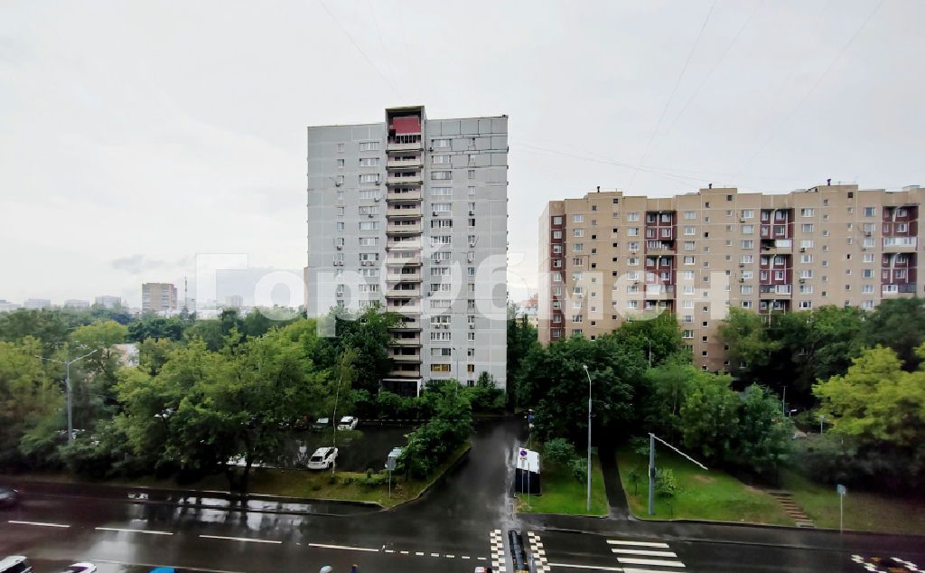m. Kuzminki: Apartment, 2-rooms