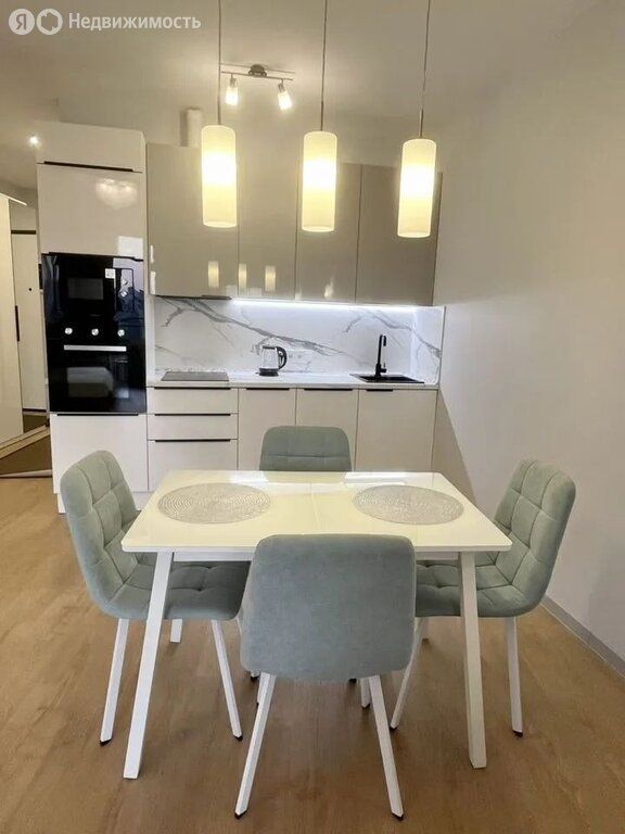 m. Profsoyuznaya: Apartment, studio