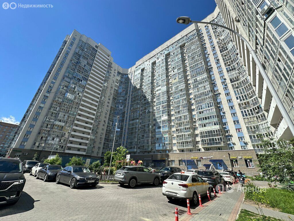 m. Khimki: Apartment, studio