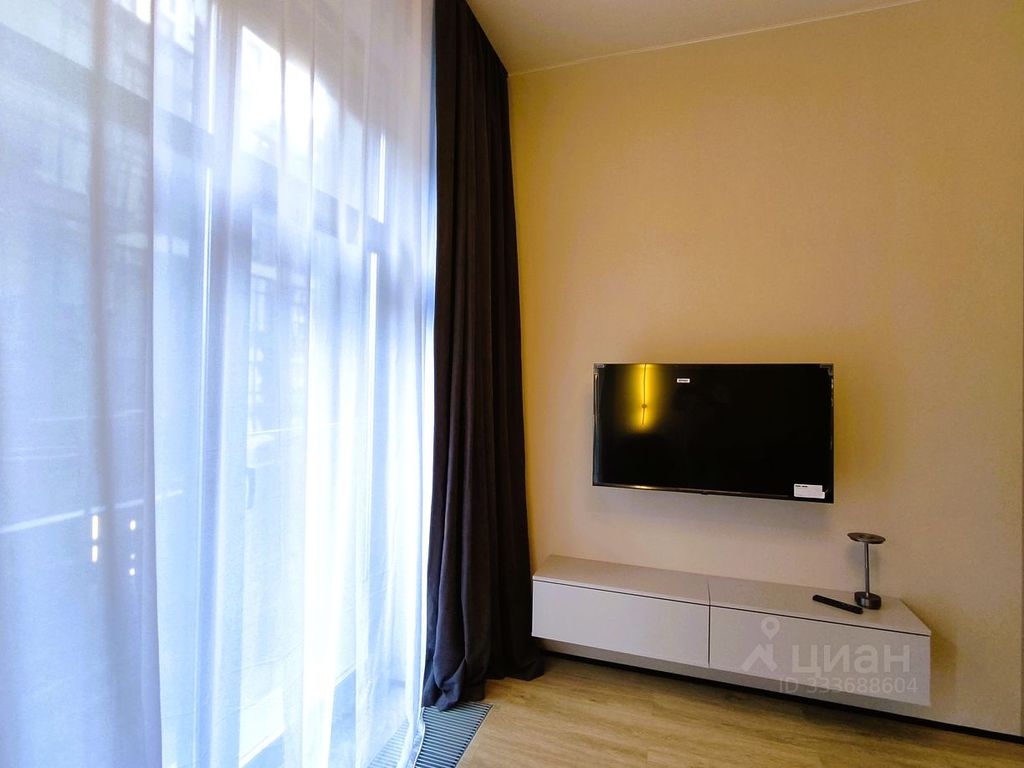m. Zorge: Apartment, studio