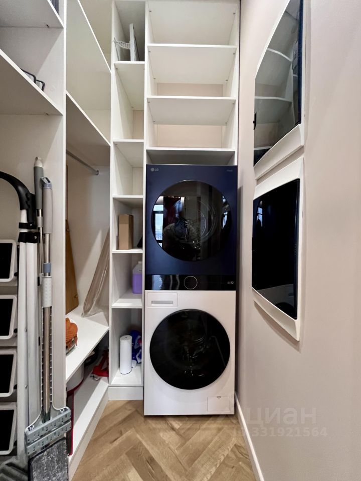 m. Tekhnopark: Apartment, 2-rooms