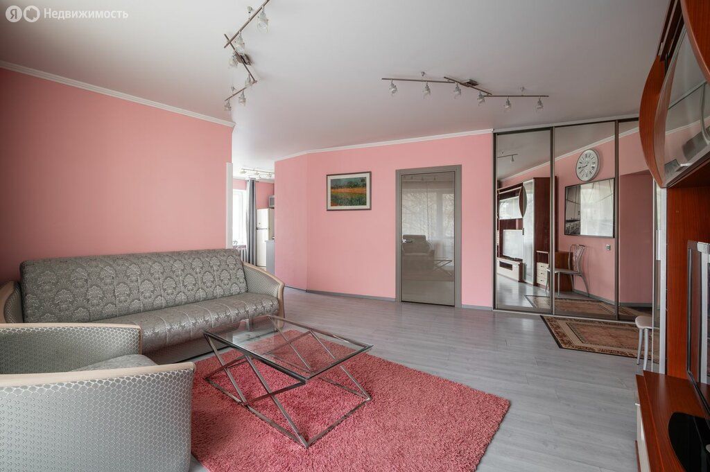 m. Tverskaya: Apartment, 2-rooms