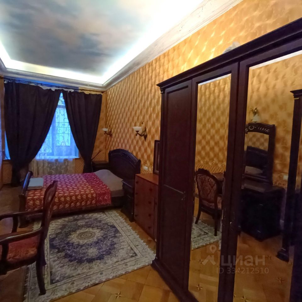 m. Sretensky bulvar: Apartment, 2-rooms