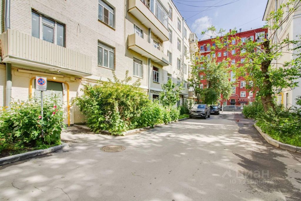 m. Novoslobodskaya: Apartment, 3-rooms