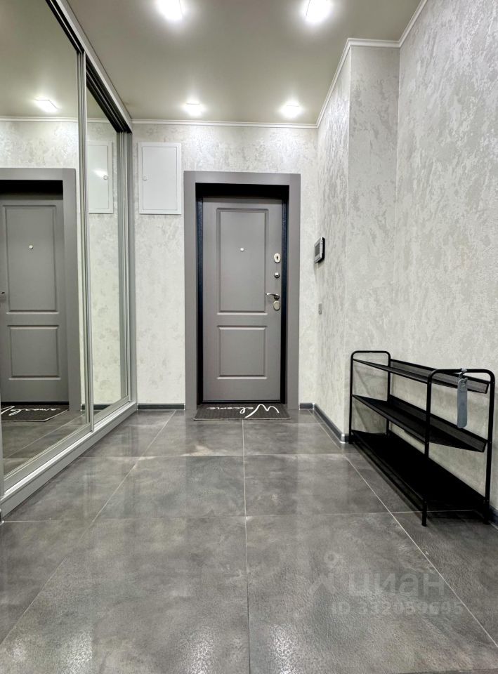 m. Shabolovskaya: Apartment, 1-rooms