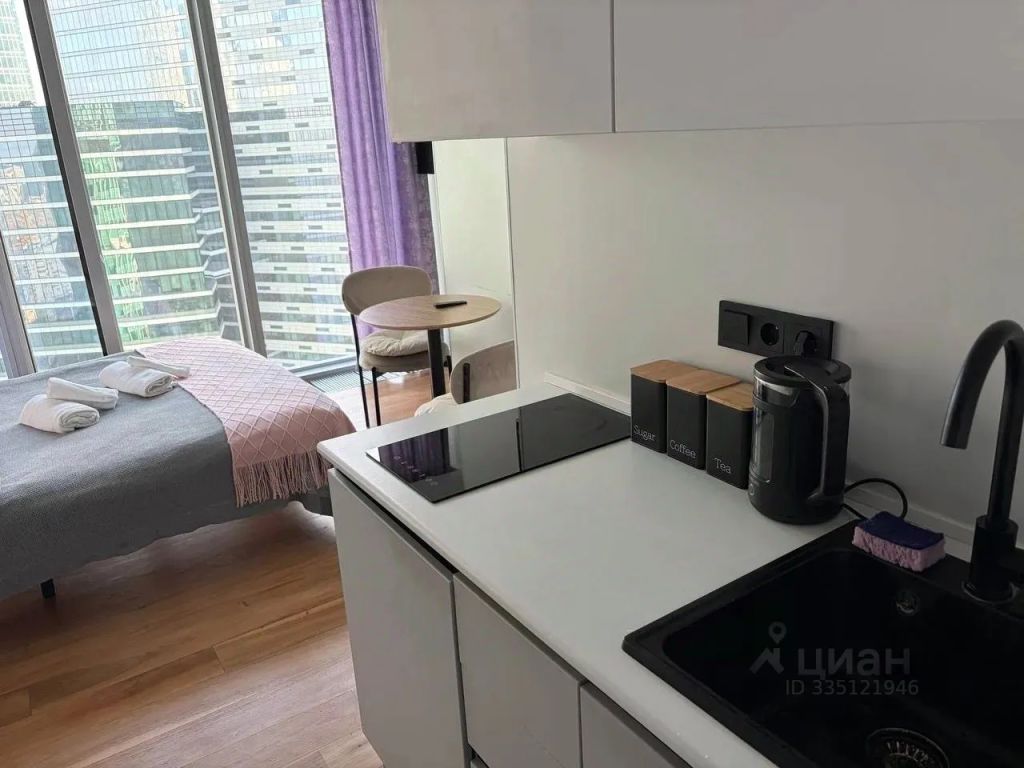 m. Moskva-Siti: Apartment, studio