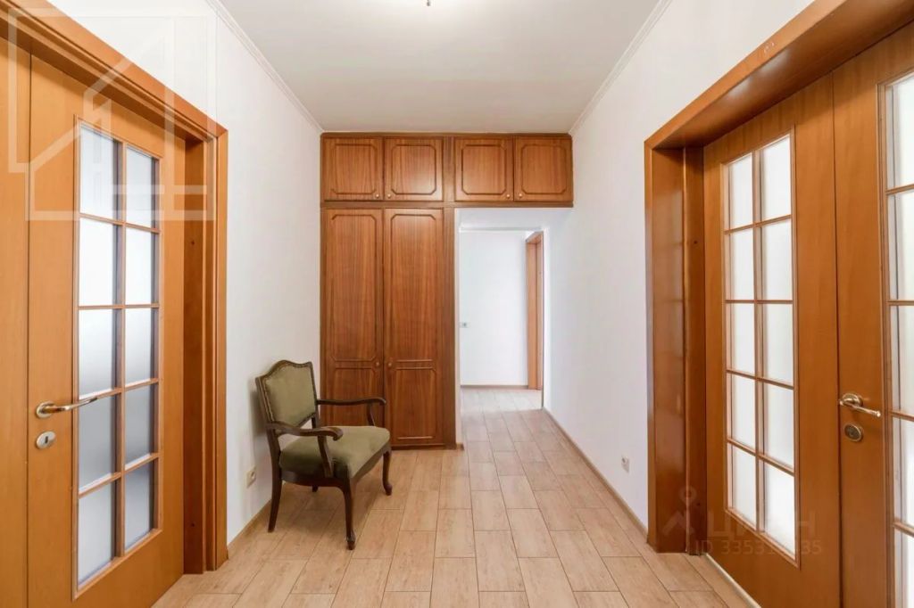 m. Smolenskaya: Apartment, 3-rooms