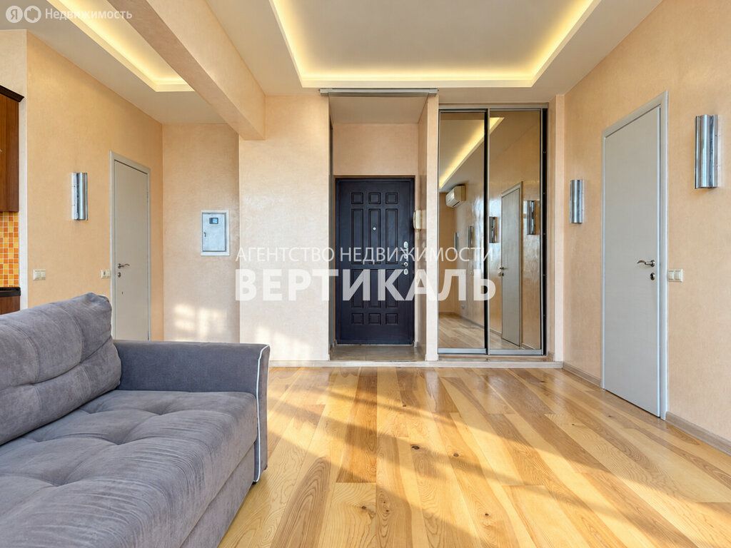 m. Luzhniki: Apartment, 2-rooms