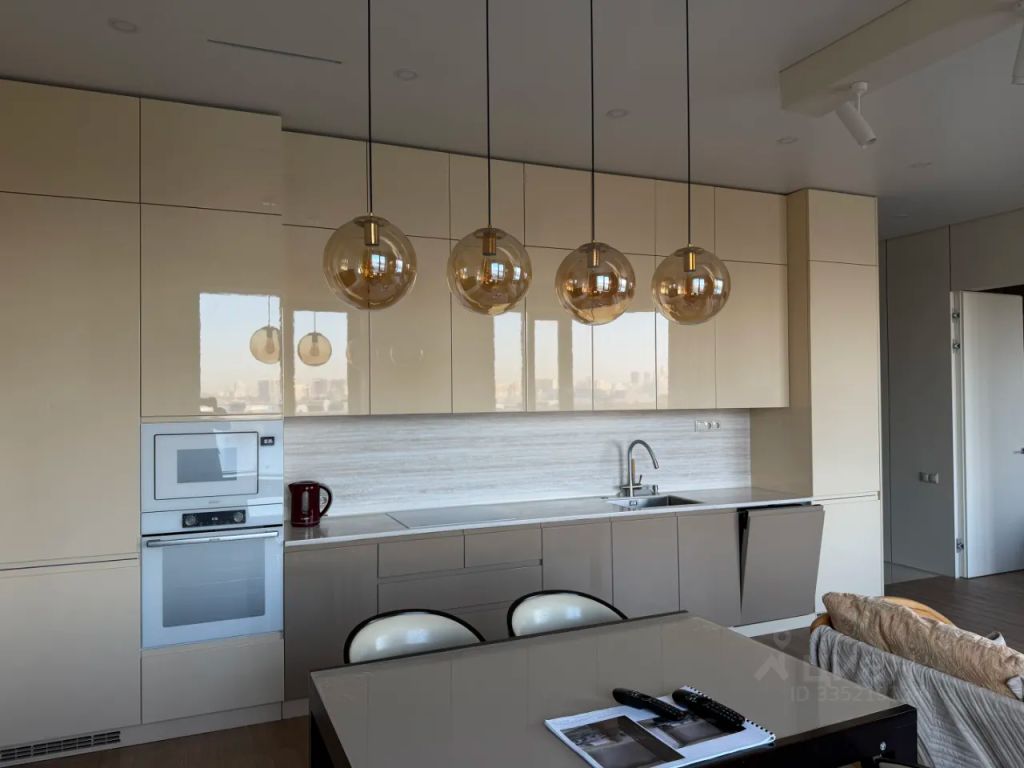 m. Trikotazhnaya: Apartment, 2-rooms