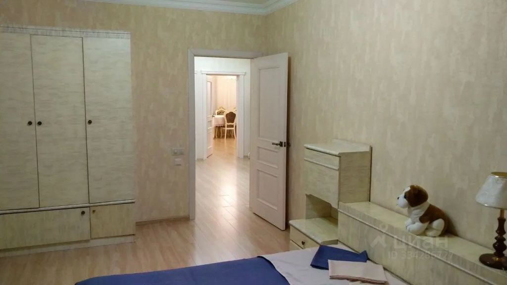m. Saltykovskaya: Apartment, 3-rooms