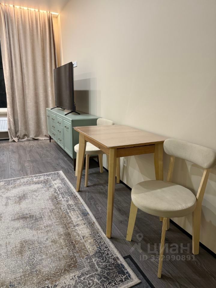 m. Moskva Tovarnaya: Apartment, studio
