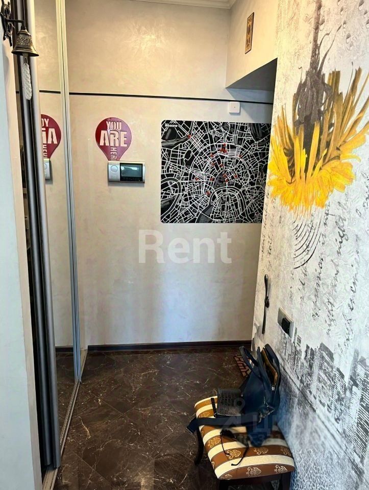 m. Trubnaya: Apartment, 2-rooms