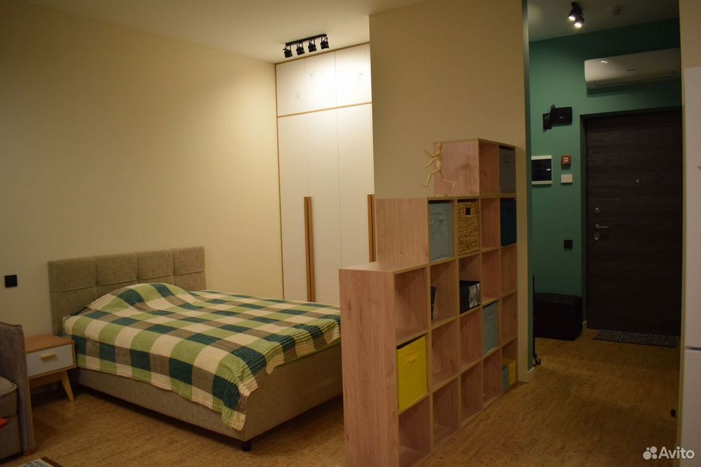 m. ZIL: Apartment, studio