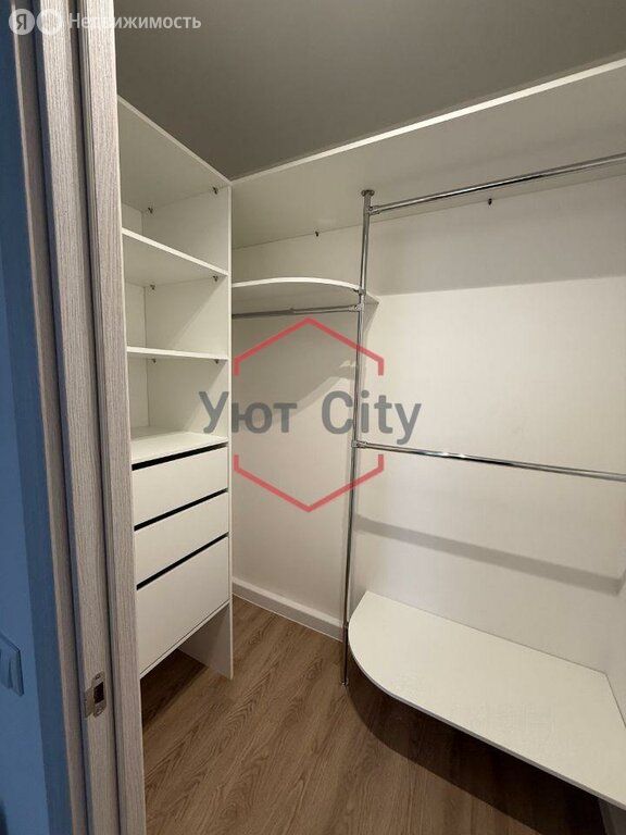m. Aminyevskaya: Apartment, 1-rooms
