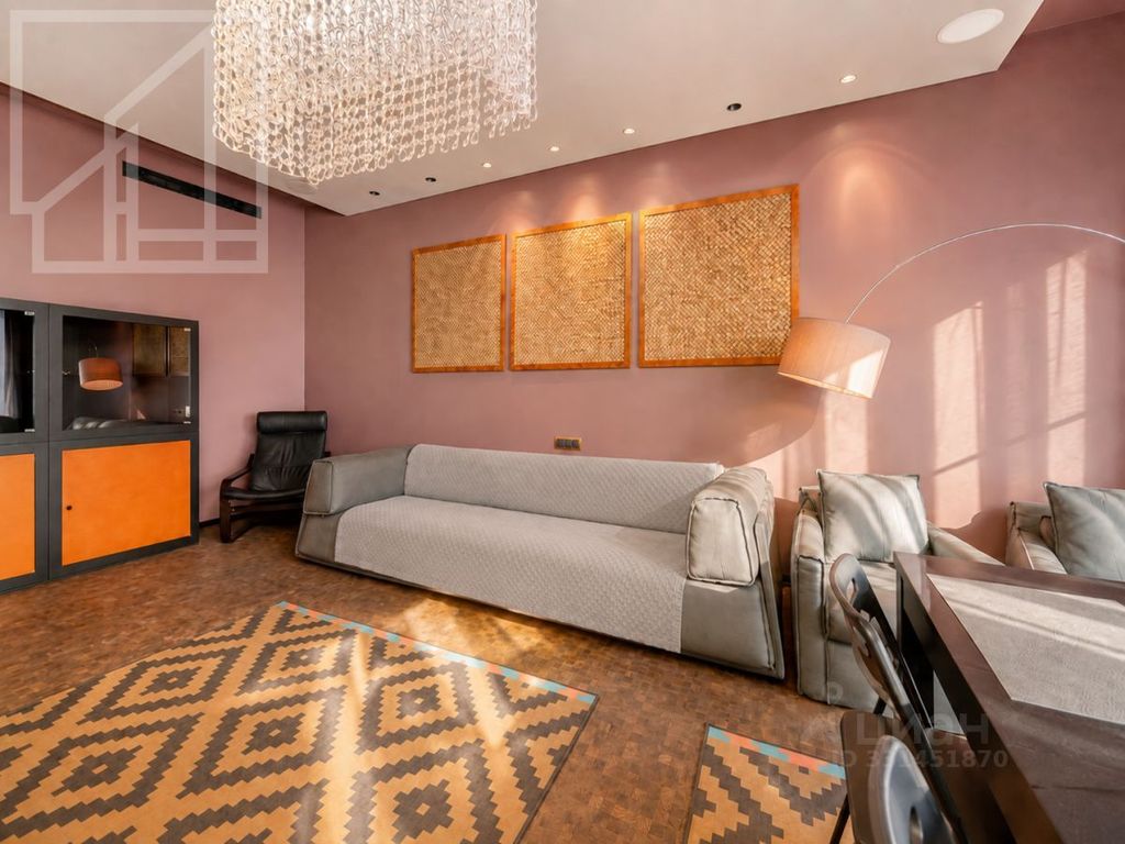 m. Novokuznetskaya: Apartment, 4-rooms