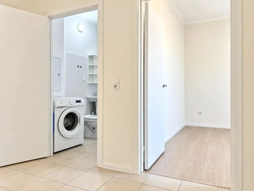 m. Pyatnitskoe shosse: Apartment, 2-rooms