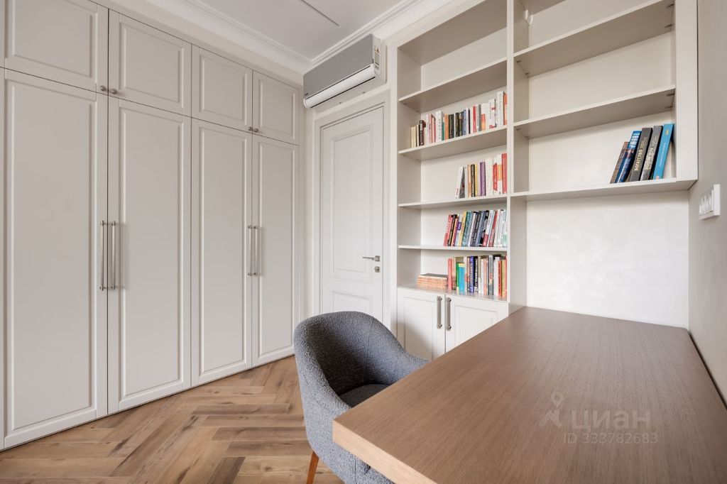 m. Kievskaya: Apartment, 3-rooms