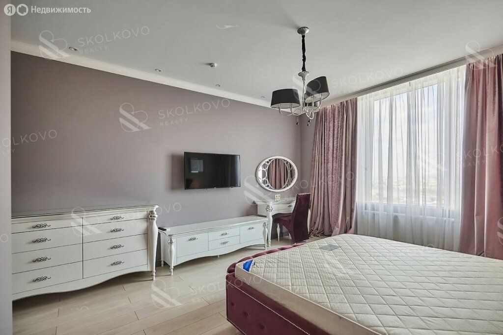 m. Poklonnaya: Apartment, 4-rooms