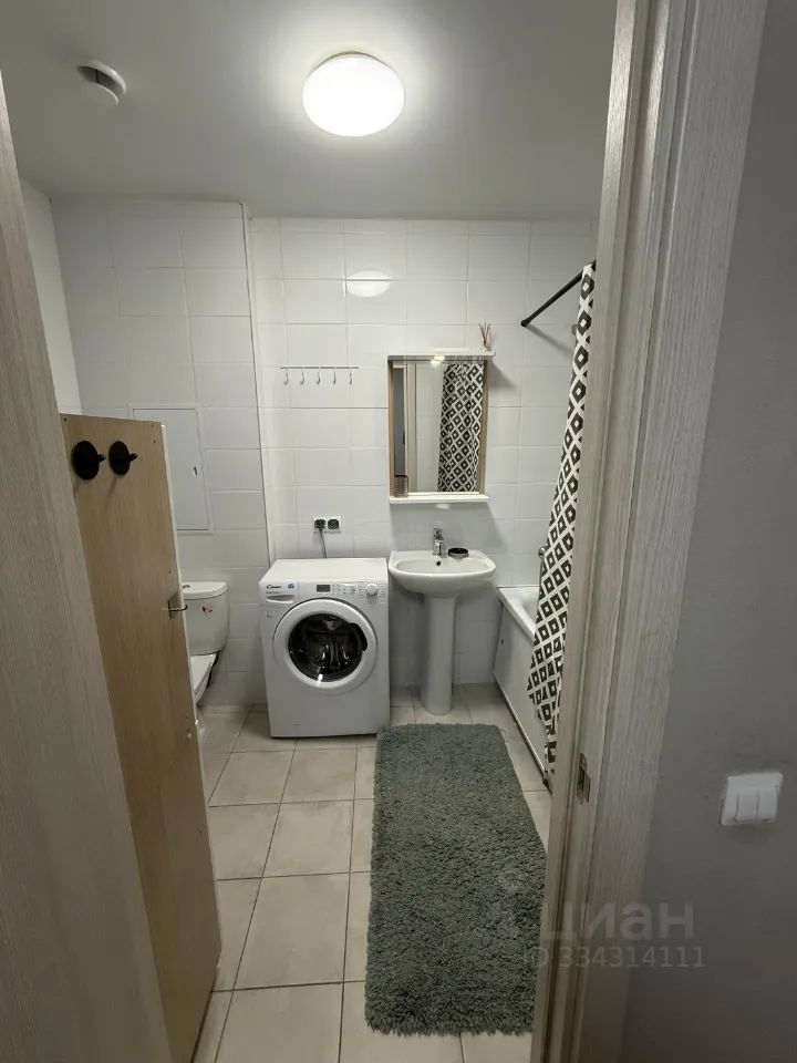 m. Opalikha: Apartment, 2-rooms