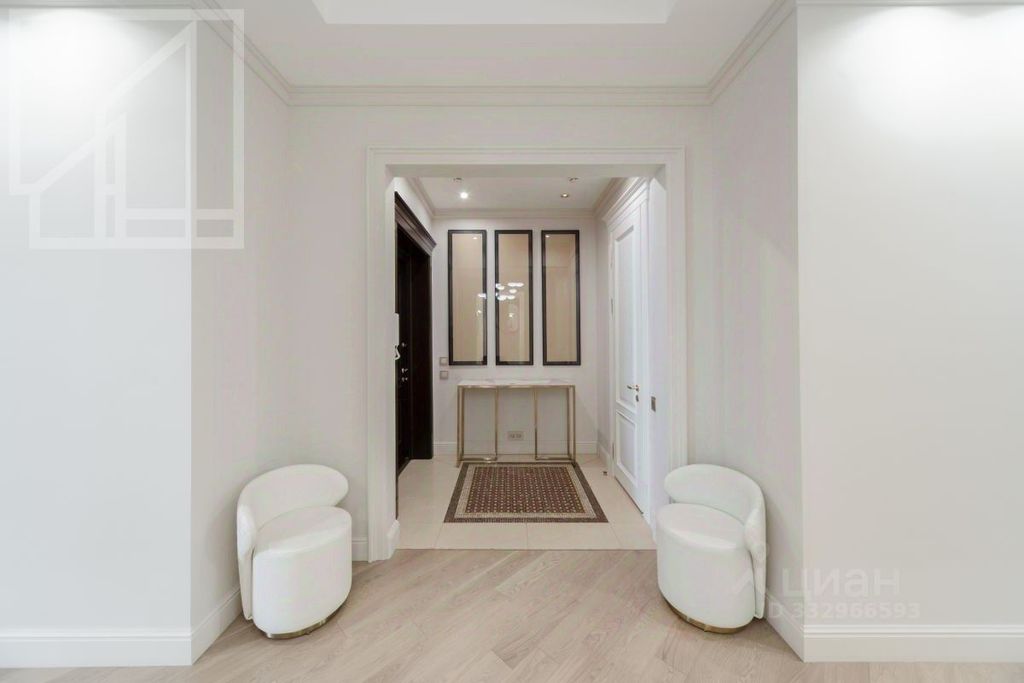 m. Mayakovskaya: Apartment, 4-rooms