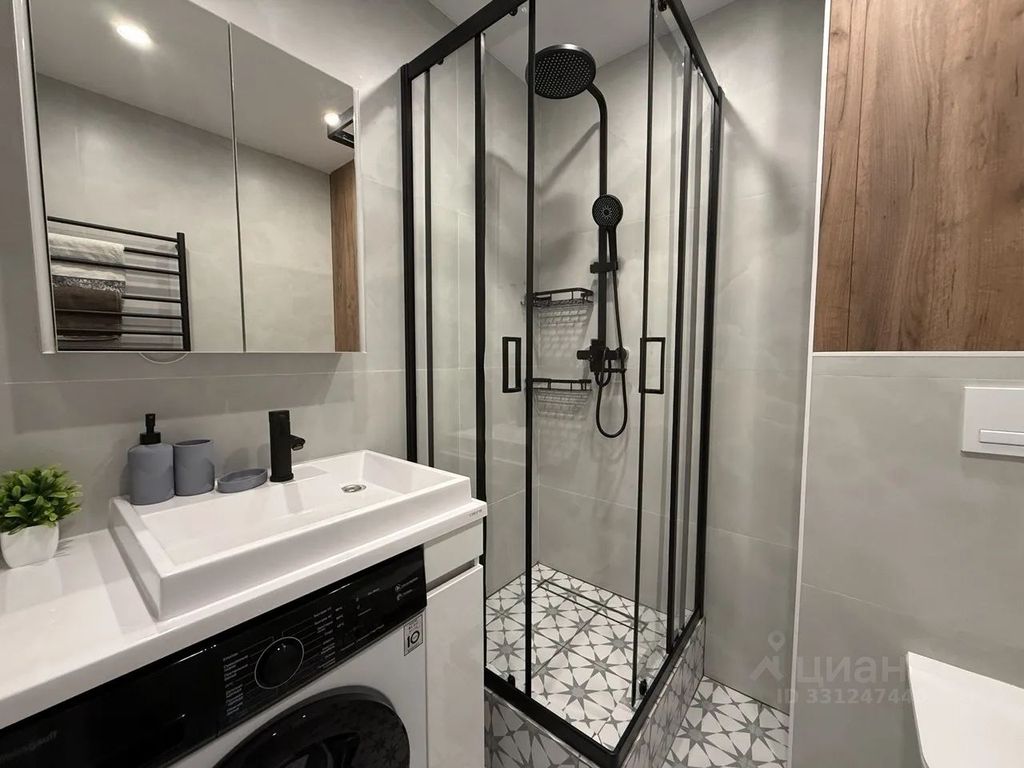 m. Park Pobedy: Apartment, studio