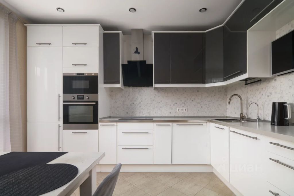 m. Нагатинская: Apartment, 2-rooms
