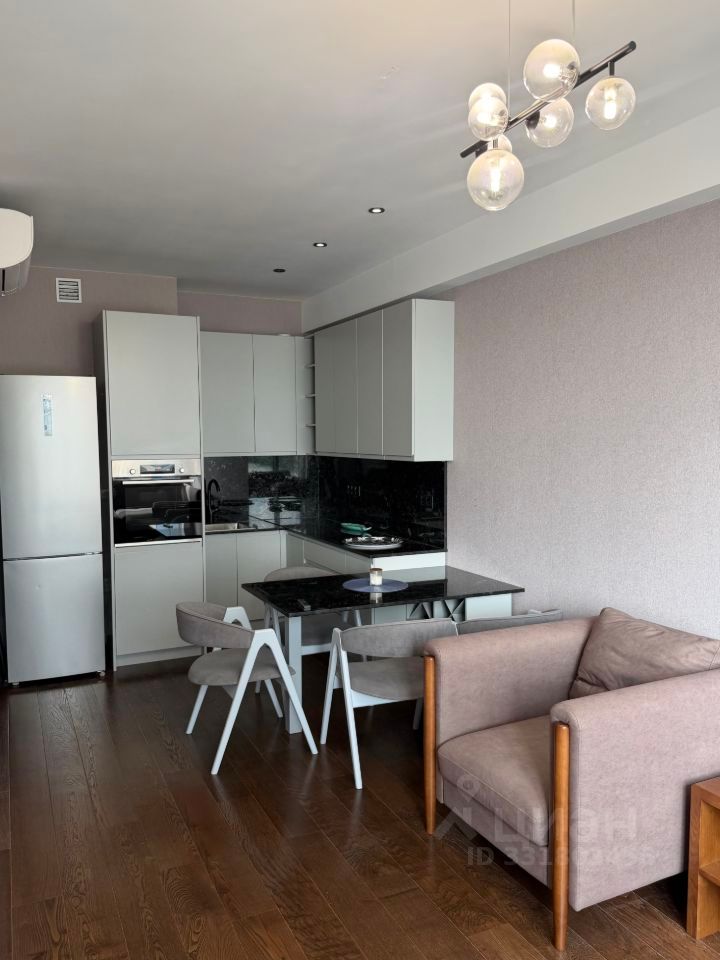 m. Belomorskaya: Apartment, 3-rooms