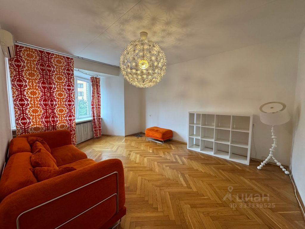 m. Smolenskaya: Apartment, 2-rooms