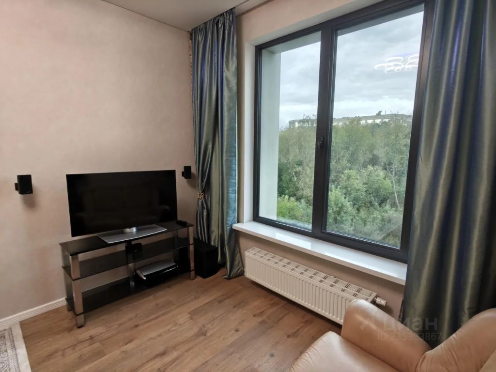 m. Trikotazhnaya: Apartment, 1-rooms