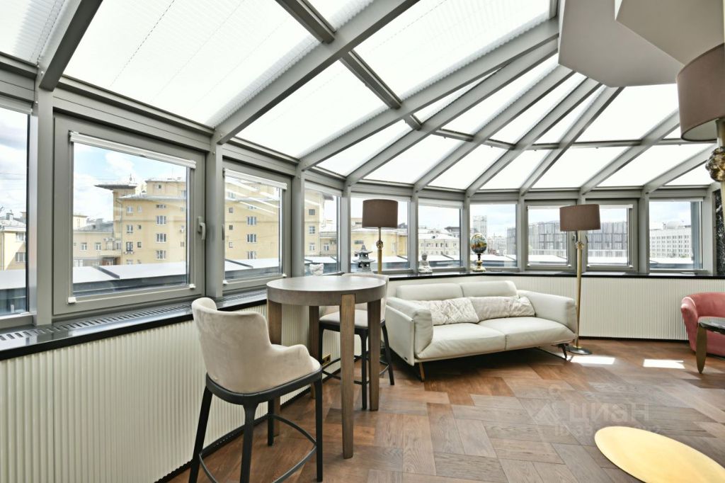 m. Arbatskaya: Apartment, 3-rooms