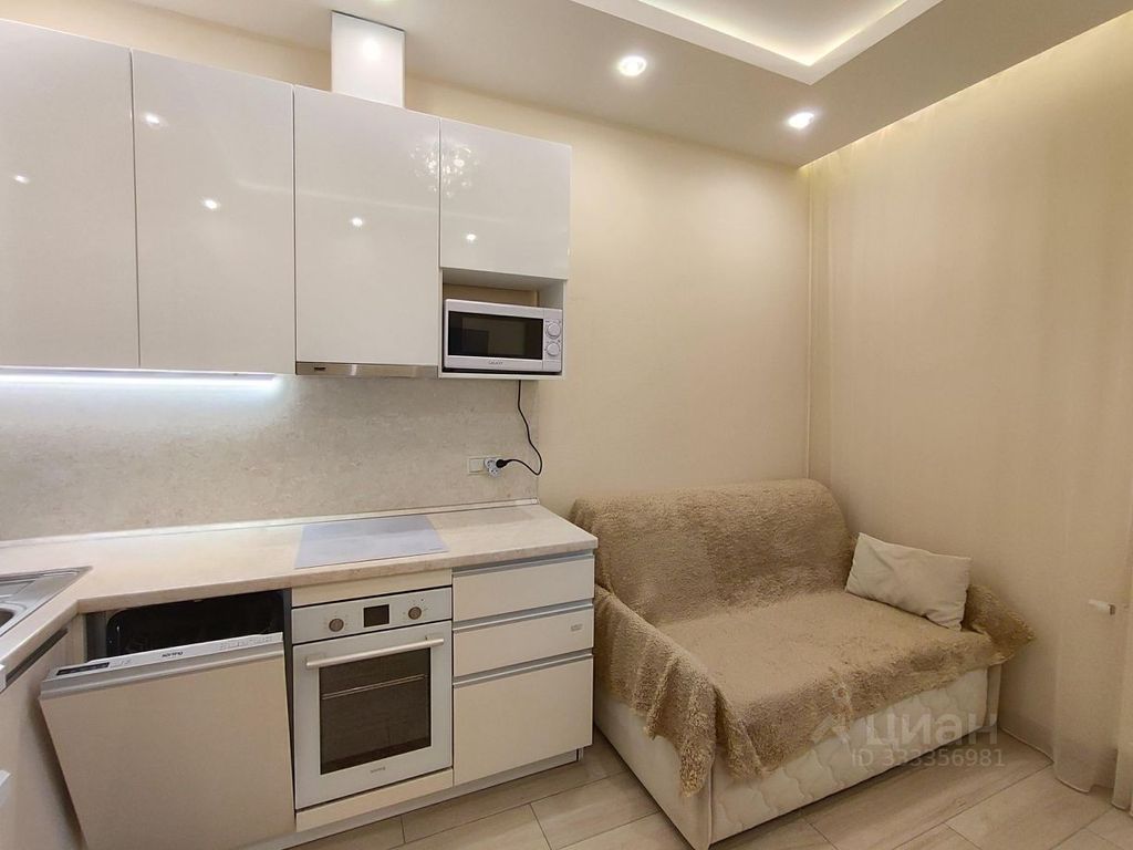m. Aminyevskaya: Apartment, 2-rooms