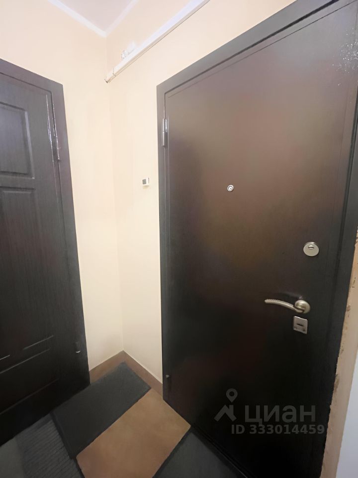 m. Universitet druzhby narodov: Apartment, 2-rooms