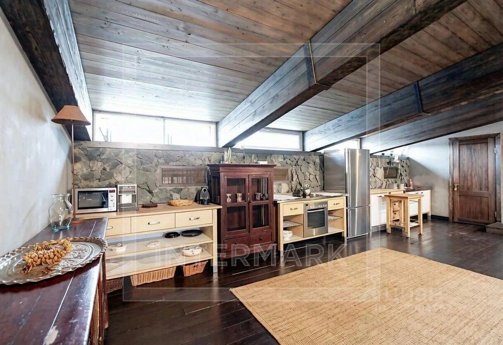 m. Arbatskaya: Apartment, 3-rooms