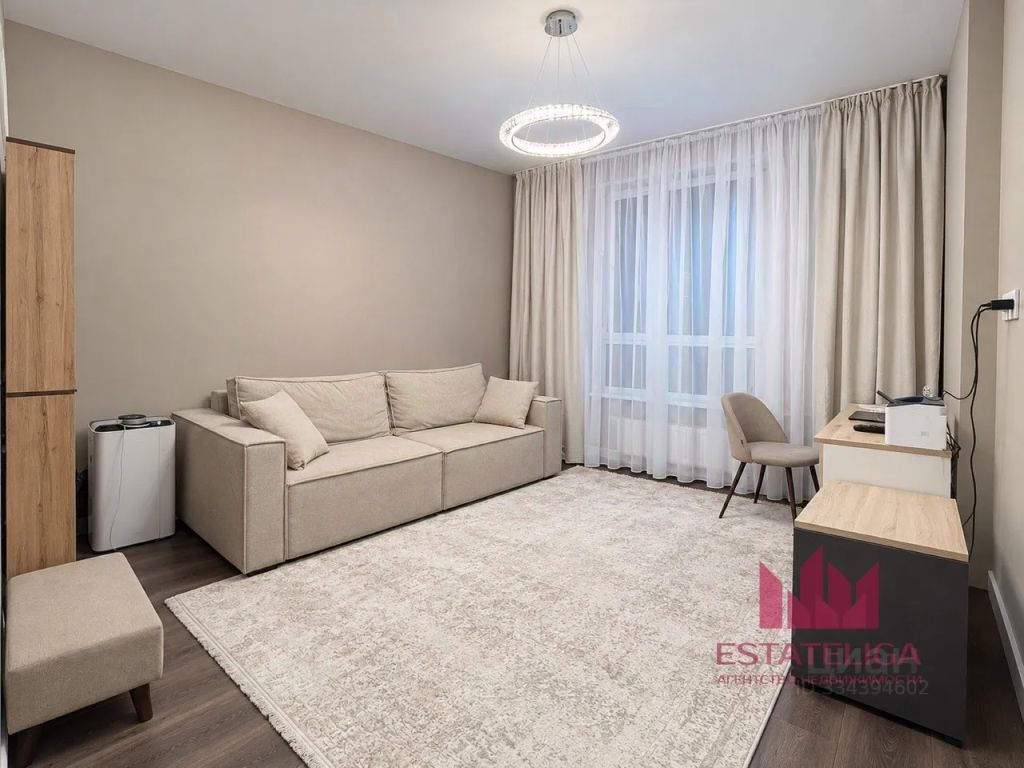 m. Tekhnopark: Apartment, 3-rooms
